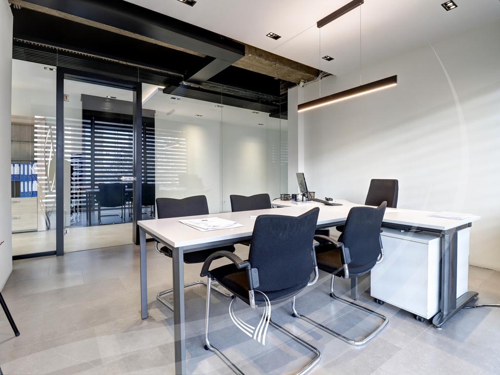 Espaço comercial de 130 metros quadrados para alugar no bairro Arbëria – Dragodan (5)