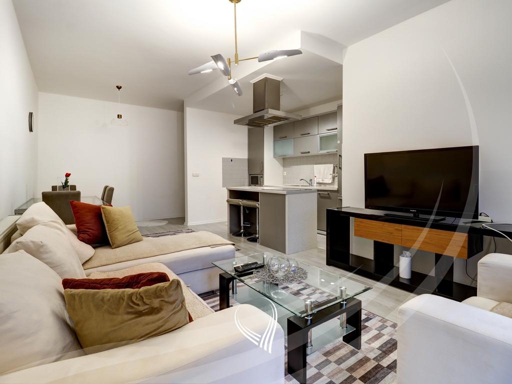 Apartamento com 2 quartos para alugar no bairro Arbëria – Dragodan