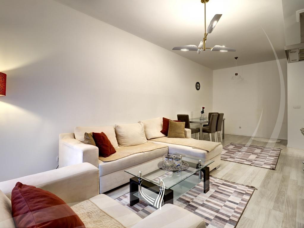 Apartamento com 2 quartos para alugar no bairro Arbëria – Dragodan (2)