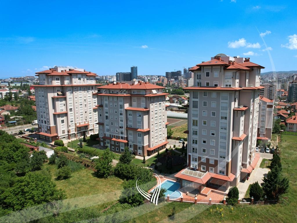 Duplex banesë me 3 dhoma gjumi në shitje në lagjen kalabria – Prishtina stars