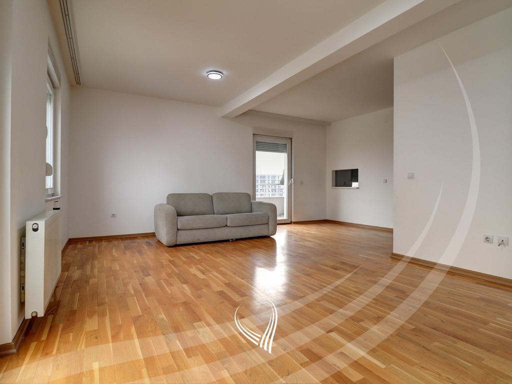 Duplex banesë me 3 dhoma gjumi në shitje në lagjen kalabria – Prishtina stars (2)