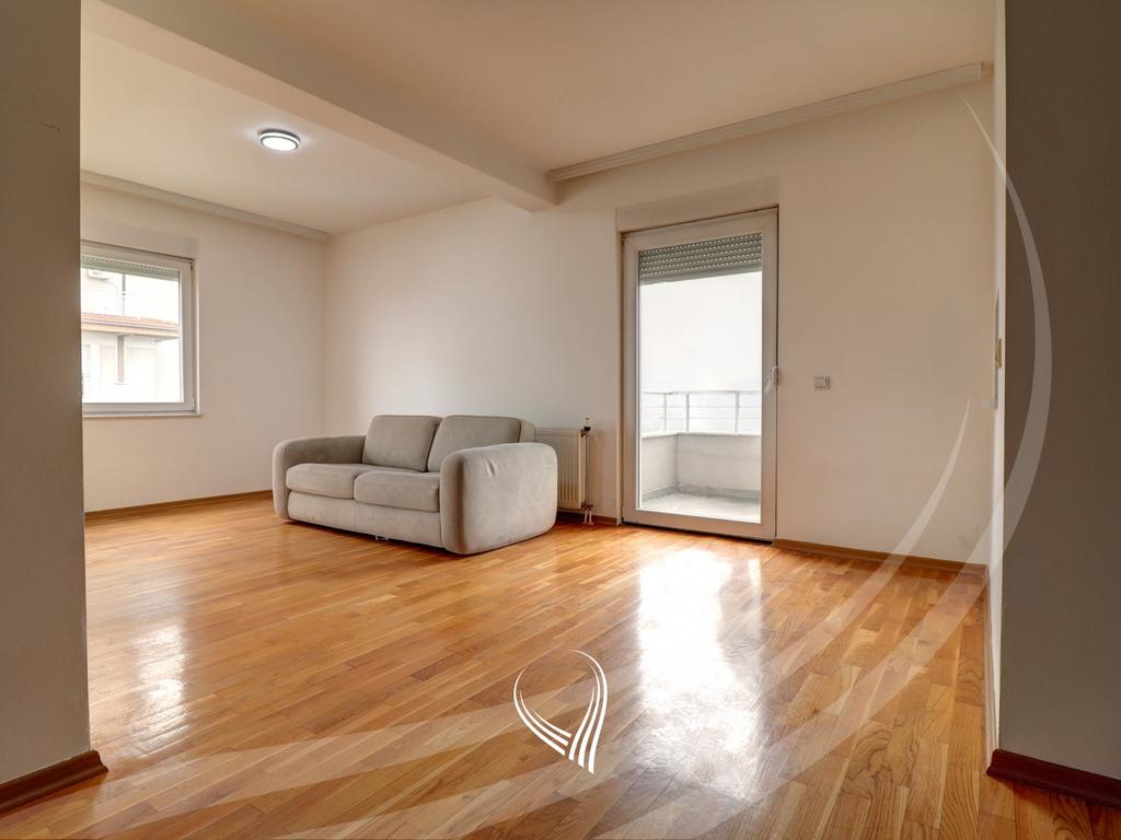 Duplex banesë me 3 dhoma gjumi në shitje në lagjen kalabria – Prishtina stars (4)