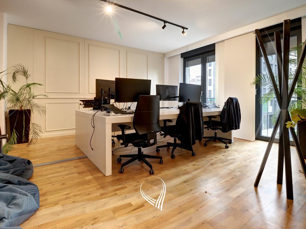 Duplex – Banesë me 3 dhoma gjumi në shitje në lagjen Aktash