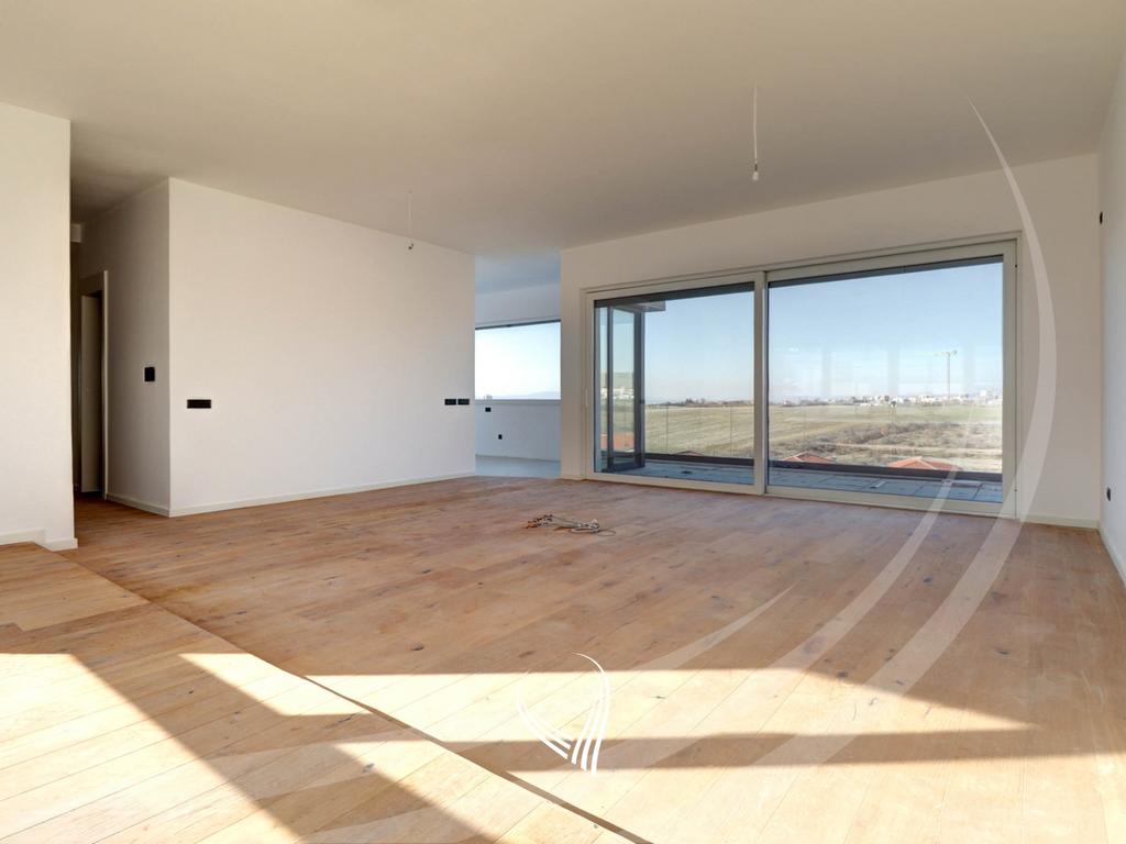 Penthouse terrasse 246,35 m² à vendre dans le quartier marigona hill (2)