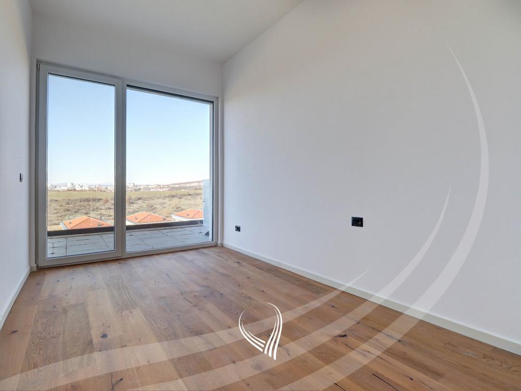 Penthouse terrasse 246,35 m² à vendre dans le quartier marigona hill (8)