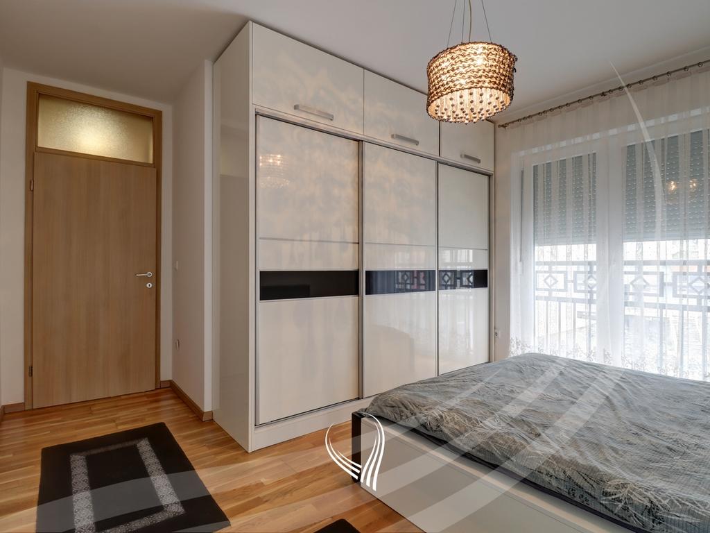 Appartamento con 3 camere da letto in affitto nel quartiere Mati 1 (6)