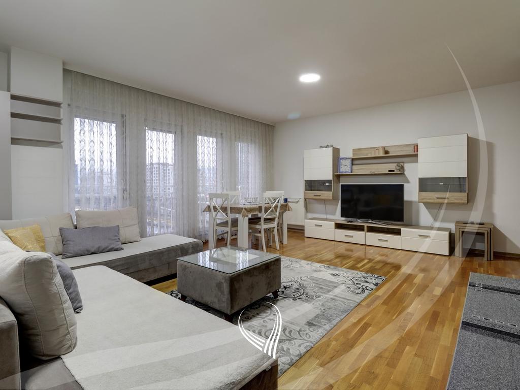 Apartamento com 2 quartos para alugar no bairro Arbëria – Dragodan