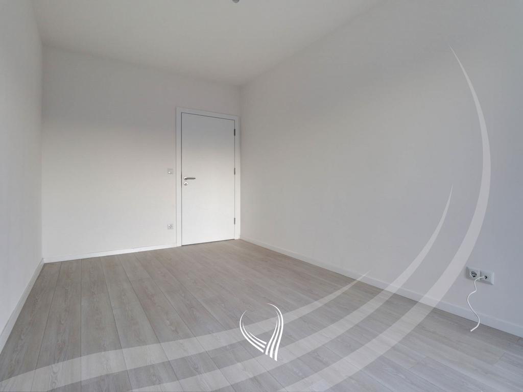 Wohnung mit 2 schlafzimmern zum verkauf im stadtteil Mati 1