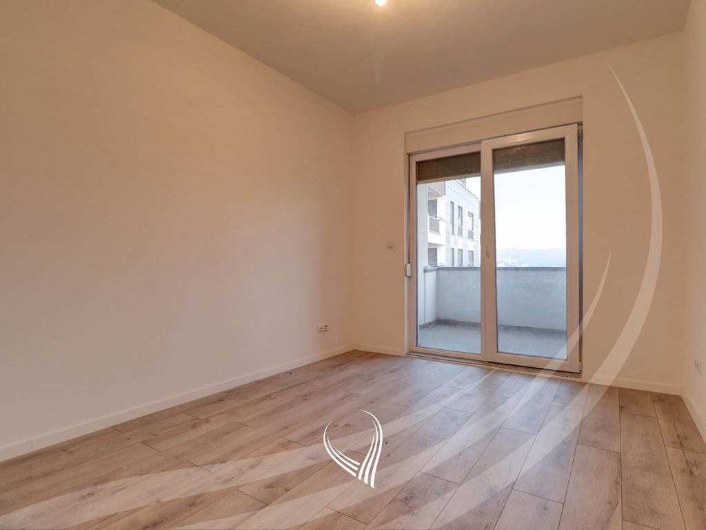 Apartamento con 3 habitaciones en venta en el barrio Mati 1 (3)