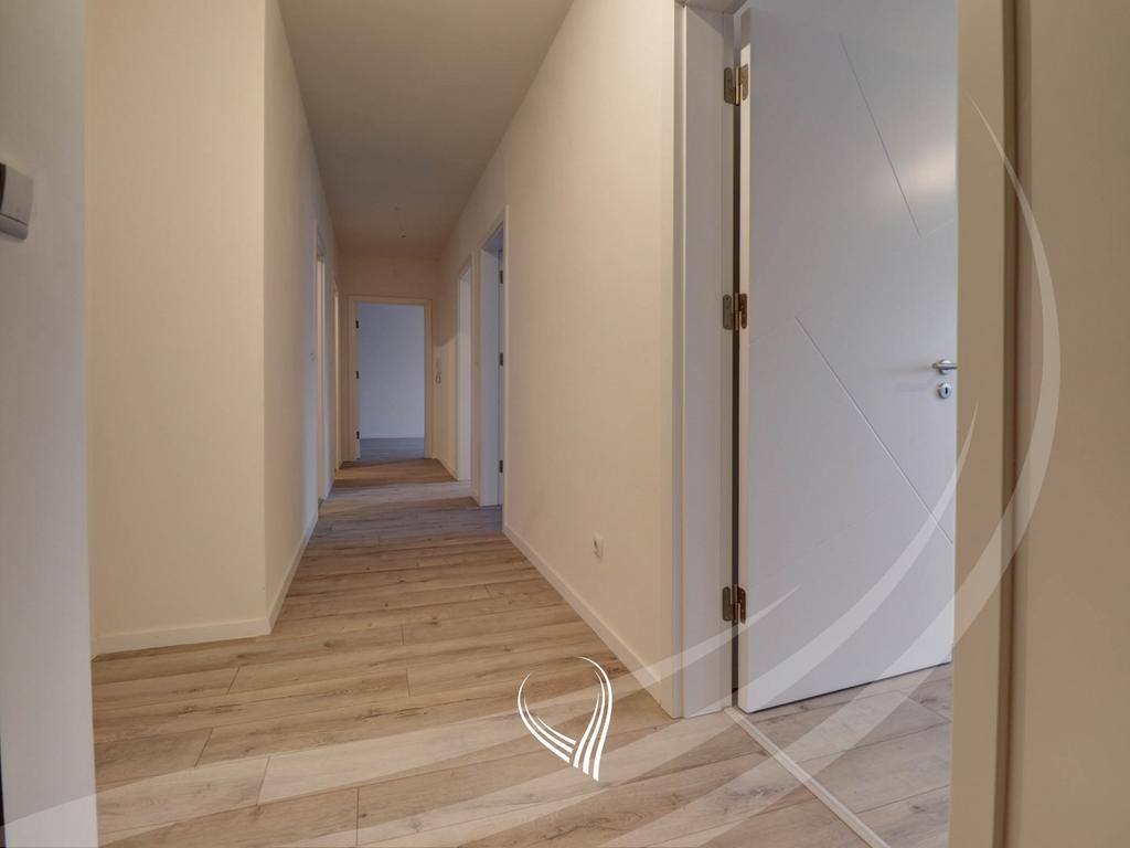 Apartamento con 3 habitaciones en venta en el barrio Mati 1 (8)