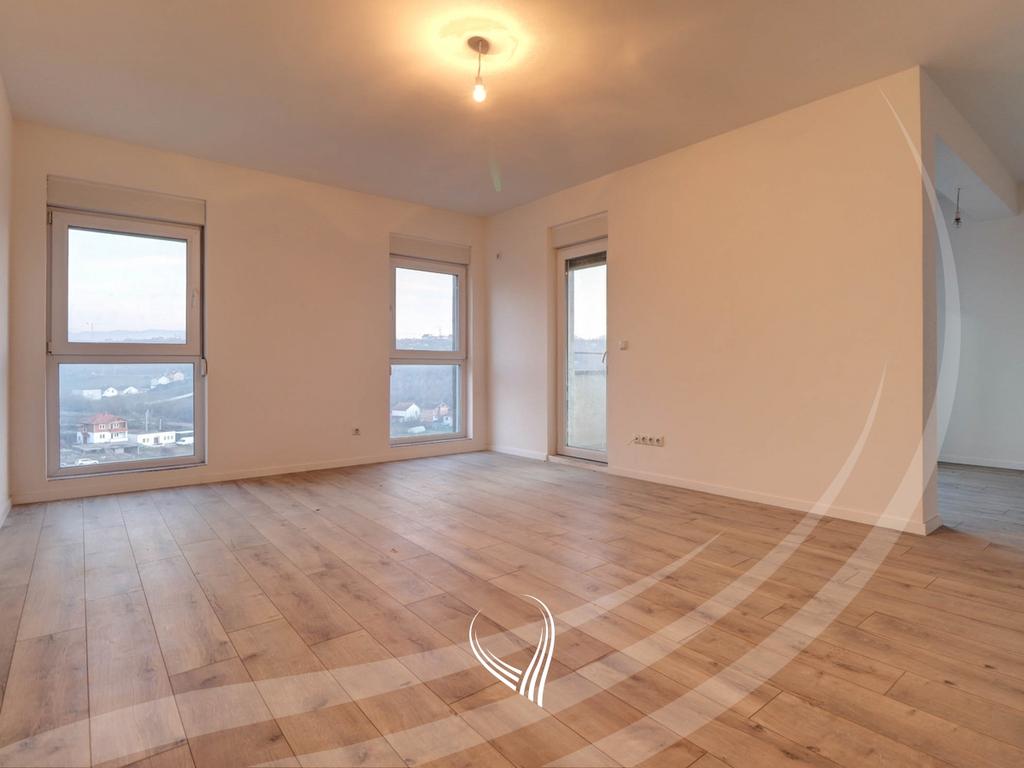 Apartamento con 3 habitaciones en venta en el barrio Mati 1
