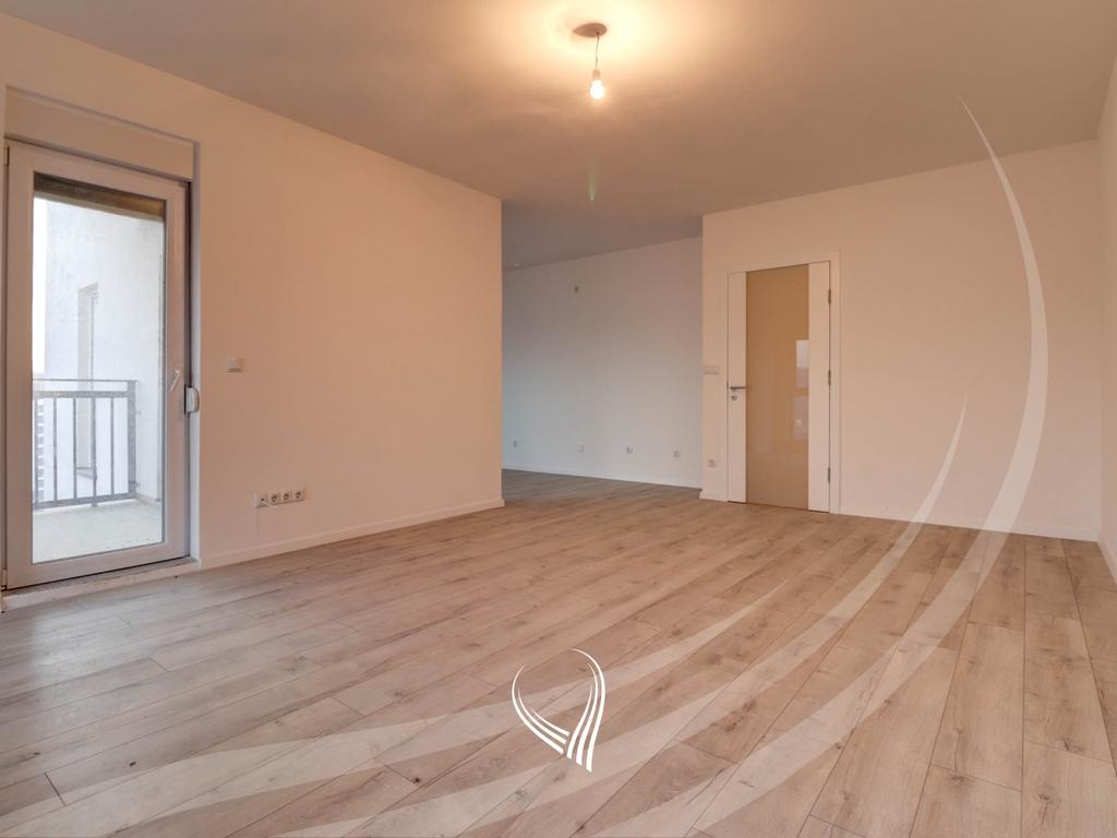 Apartamento con 3 habitaciones en venta en el barrio Mati 1 (2)