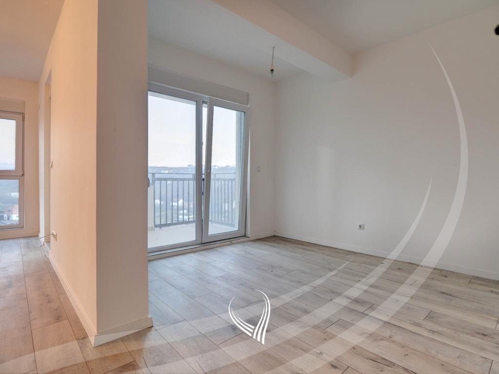 Apartamento con 3 habitaciones en venta en el barrio Mati 1 (3)