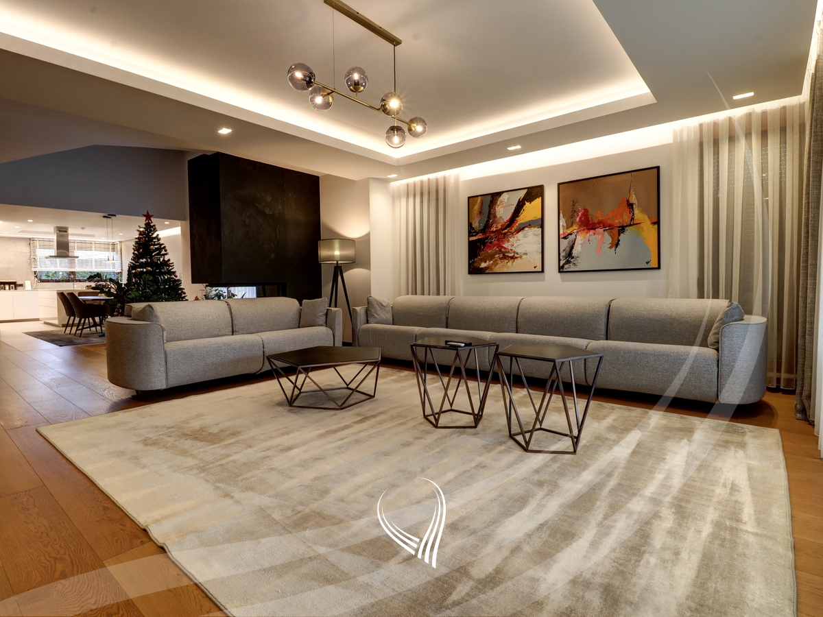 Shtëpi 700 metra katror në shitje në lagjen marigona residence