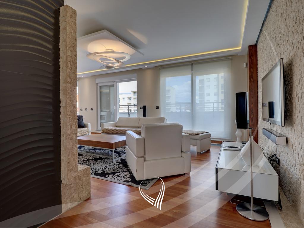 Penthouse de 243,35 mètres carrés à vendre dans le quartier kalabria – Emshir (4)