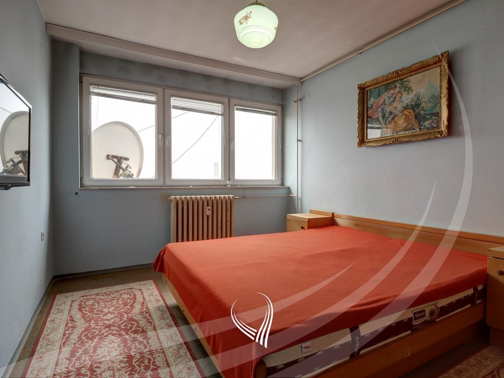 Appartamento con 3 camere da letto in vendita nel quartiere di Ulpiana (7)