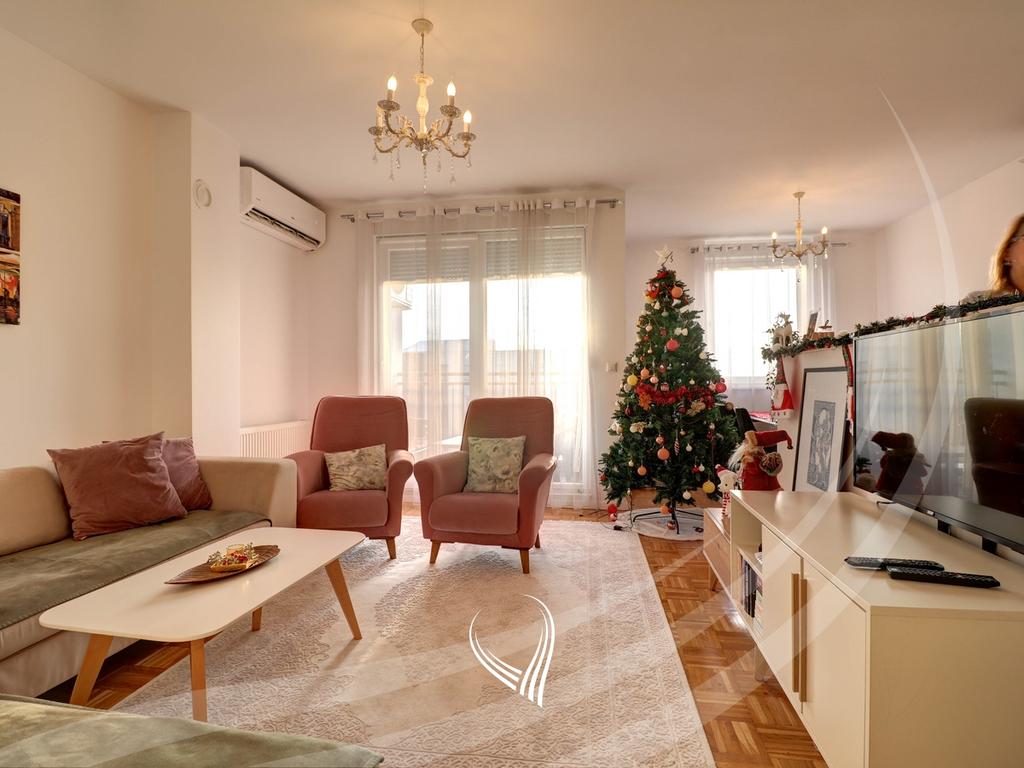 Apartamento con 2 habitaciones en venta en el barrio Mati 1