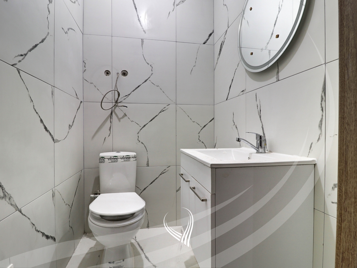 Local de 608 metros cuadrados en alquiler en el barrio Prishtina e Re – Berisha group (5)