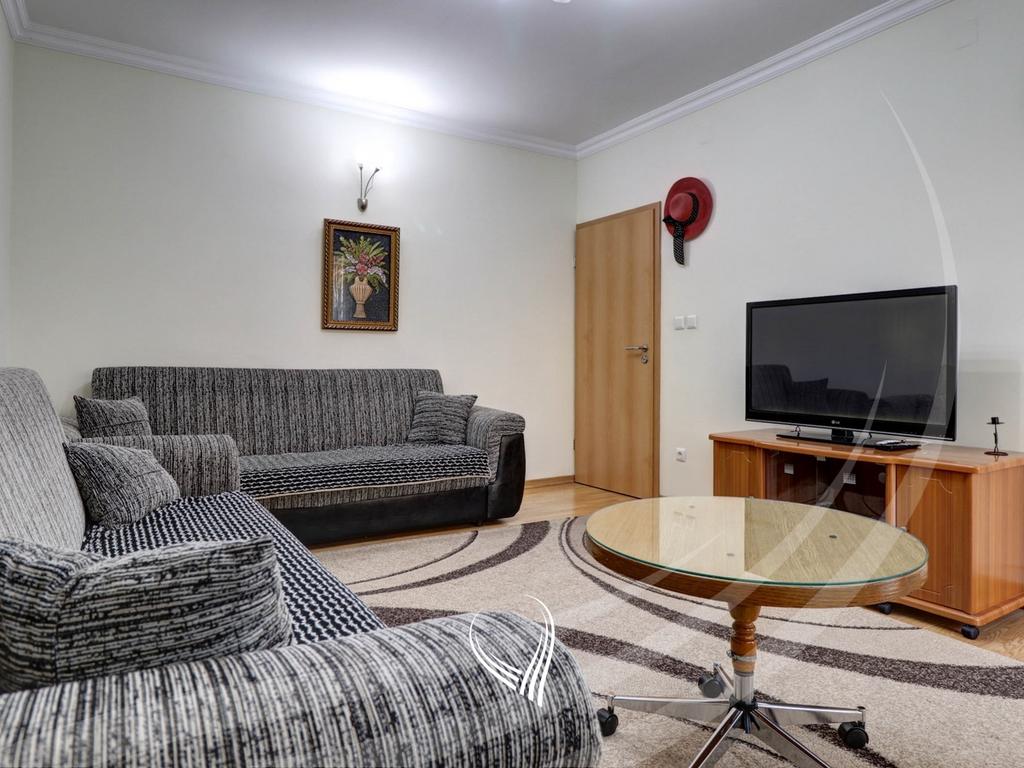 Apartamento com 1 quarto para alugar no bairro de Ulpiana