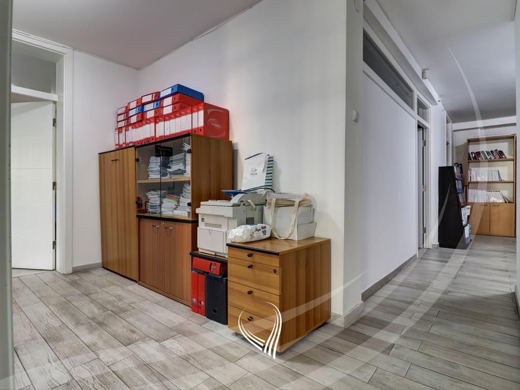 Wohnung mit 3 schlafzimmern zum verkauf im stadtteil Bregu i Diellit