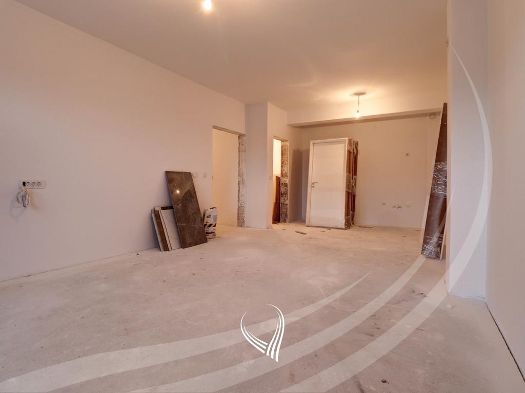 Appartement avec 2 chambres à vendre dans le quartier Arbëria - dragodan (3)