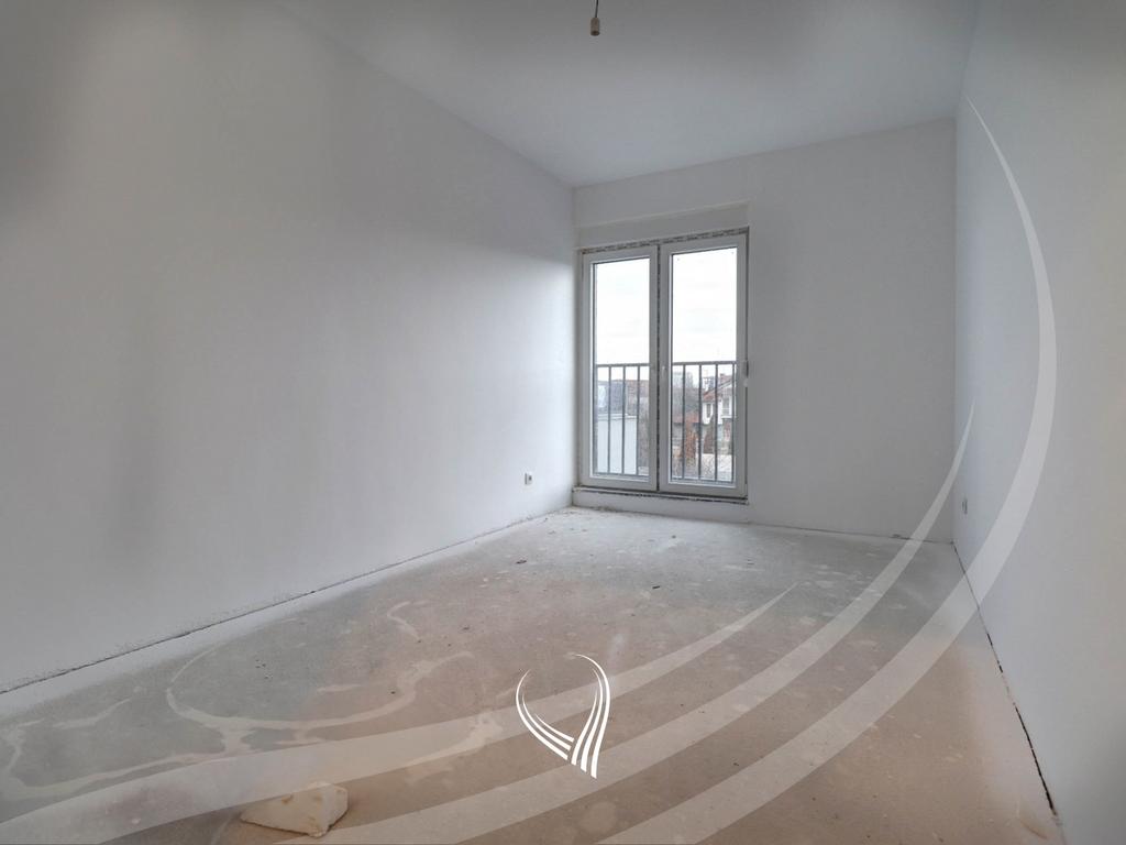 Appartement avec 2 chambres à vendre dans le quartier Arbëria - dragodan (4)