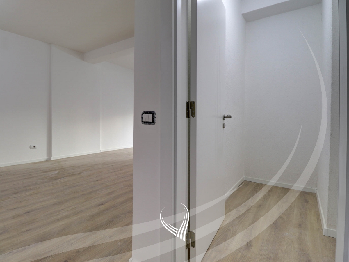 Apartamento con 3 habitaciones en venta en el barrio Prishtina e Re – Grand tower (4)