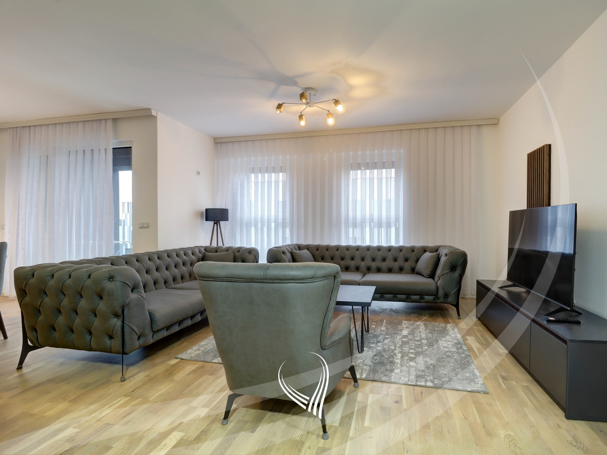 Apartamento con 3 habitaciones en alquiler en el barrio Prishtina e Re (2)