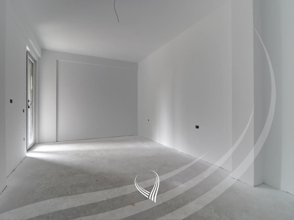 Appartement avec 3 chambres à vendre dans le quartier Prishtina e Re (7)
