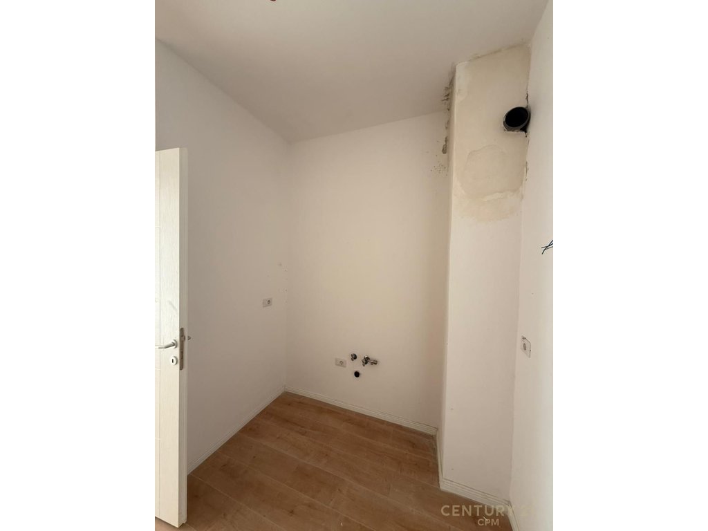 Apartamento 1+1 à venda no liqeni i thate