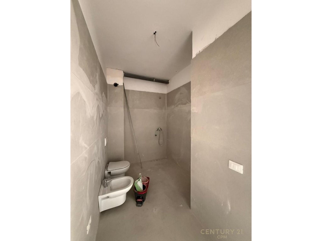 Apartamento 1+1 à venda no liqeni i thate