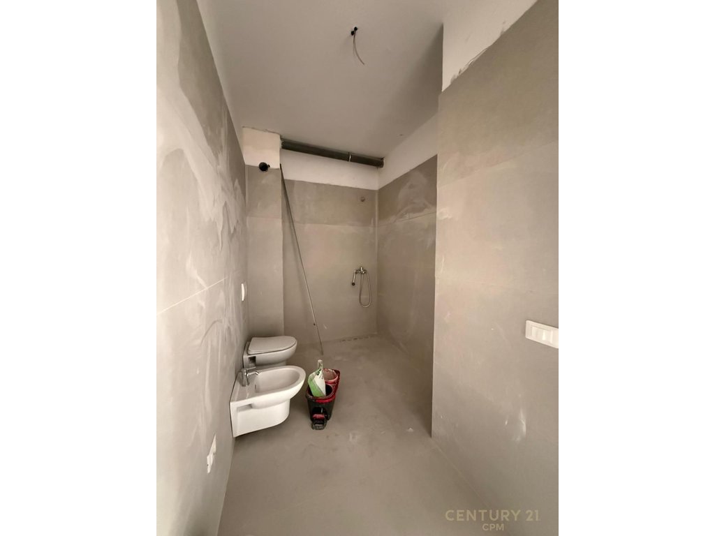 Apartamento 1+1 à venda no liqeni i thate