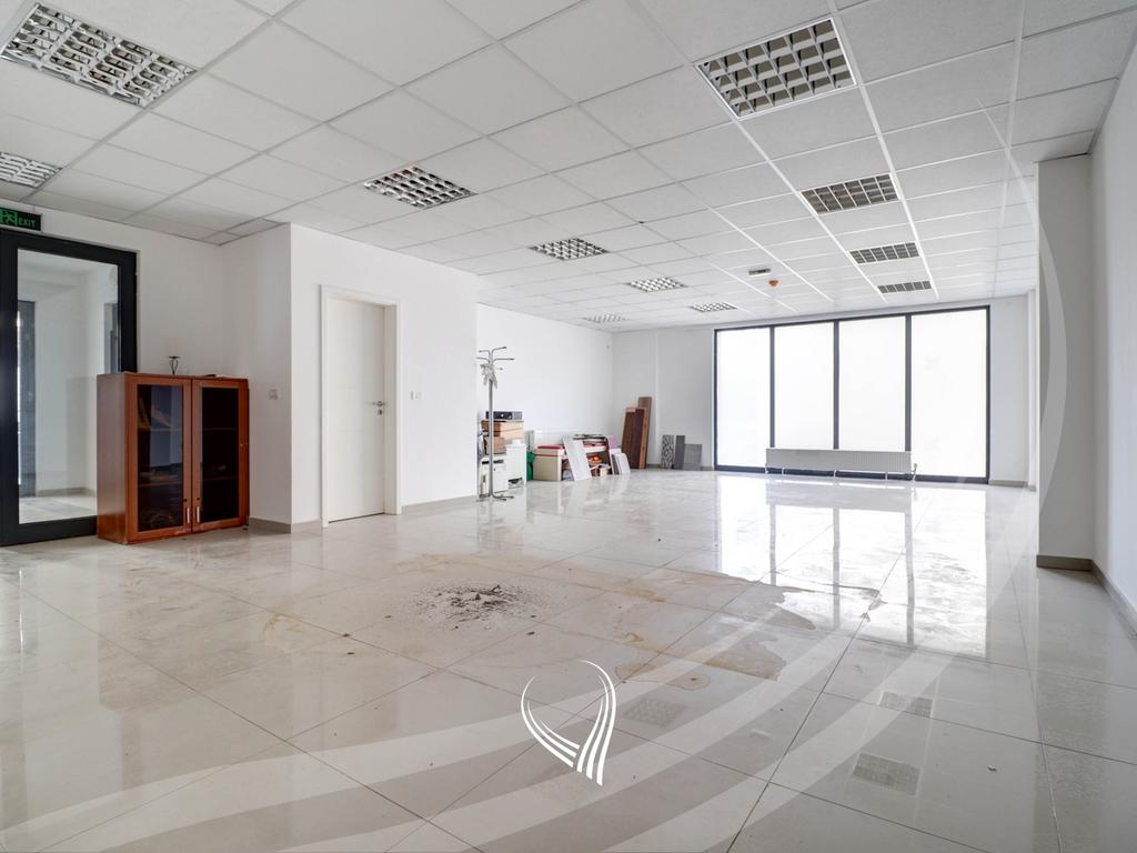 Local de 149,24 mètres carrés à vendre dans le quartier Mati 1