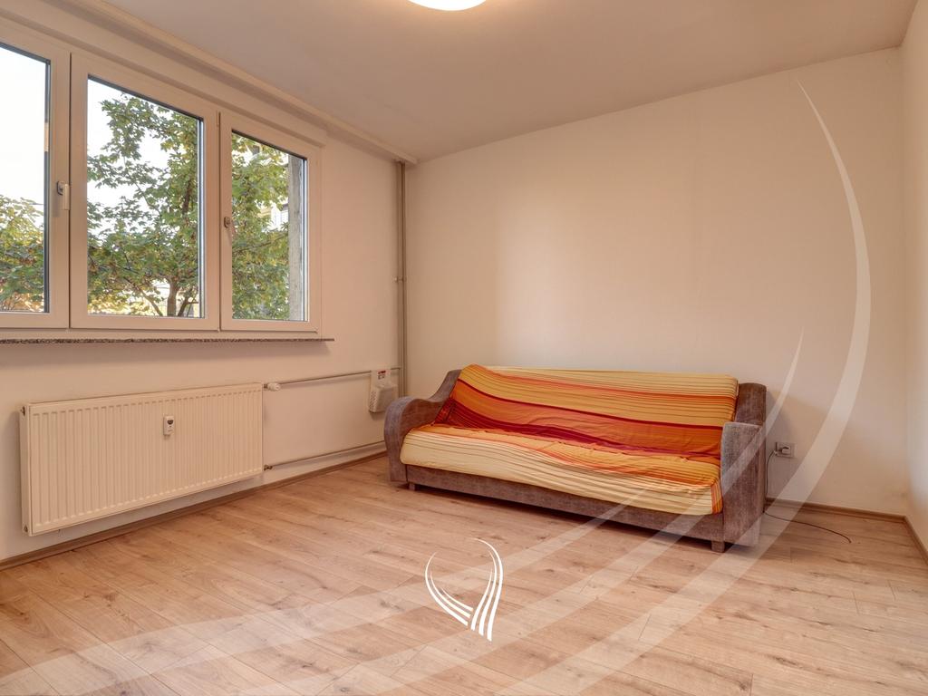 Office with 3 work rooms for rent in Aktash neighborhood