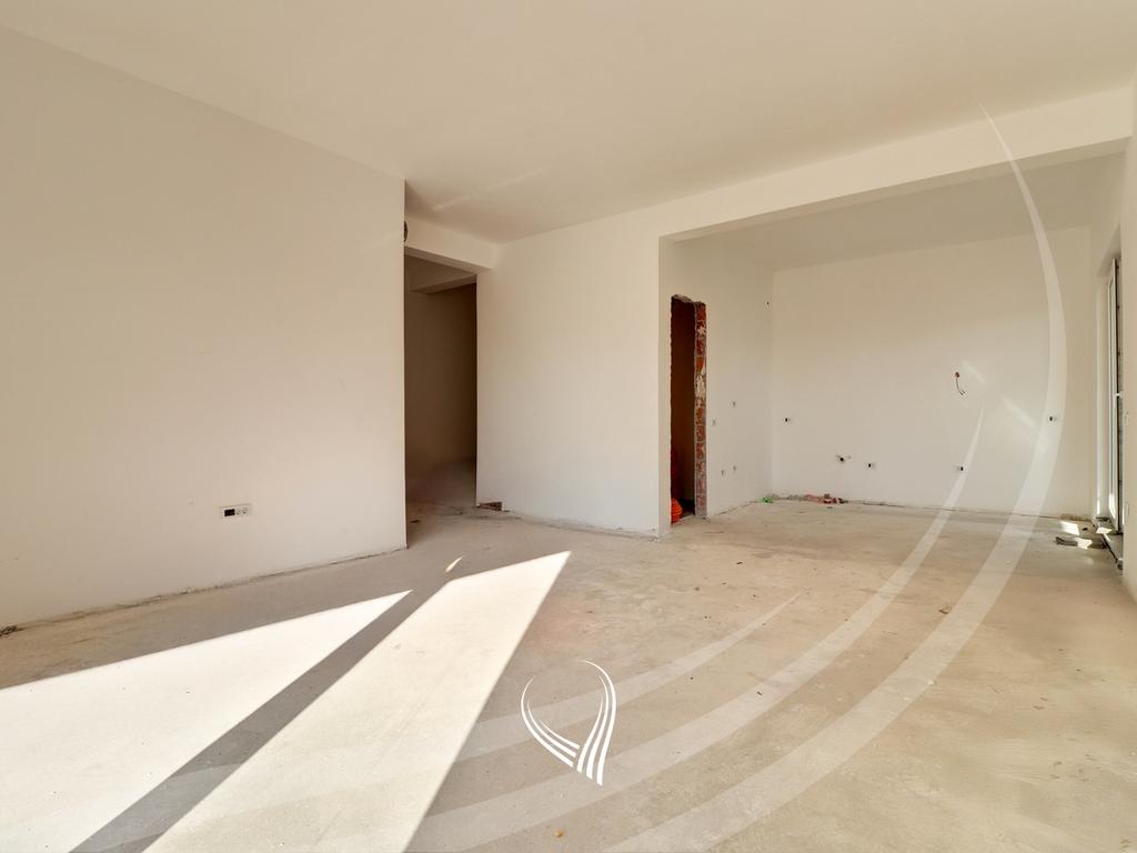Penthouse com 3 quartos à venda no bairro Mati 1 – Rruga a (4)