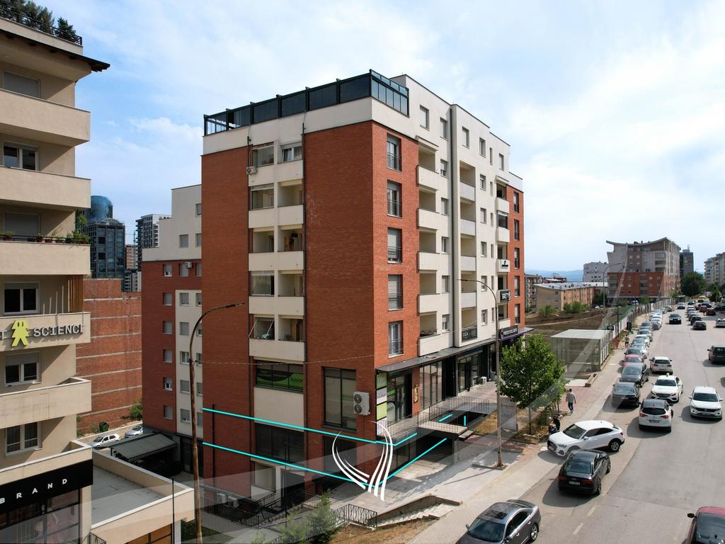 Local comercial de 300 metros cuadrados en venta en el barrio Arbëria – Dragodan (4)