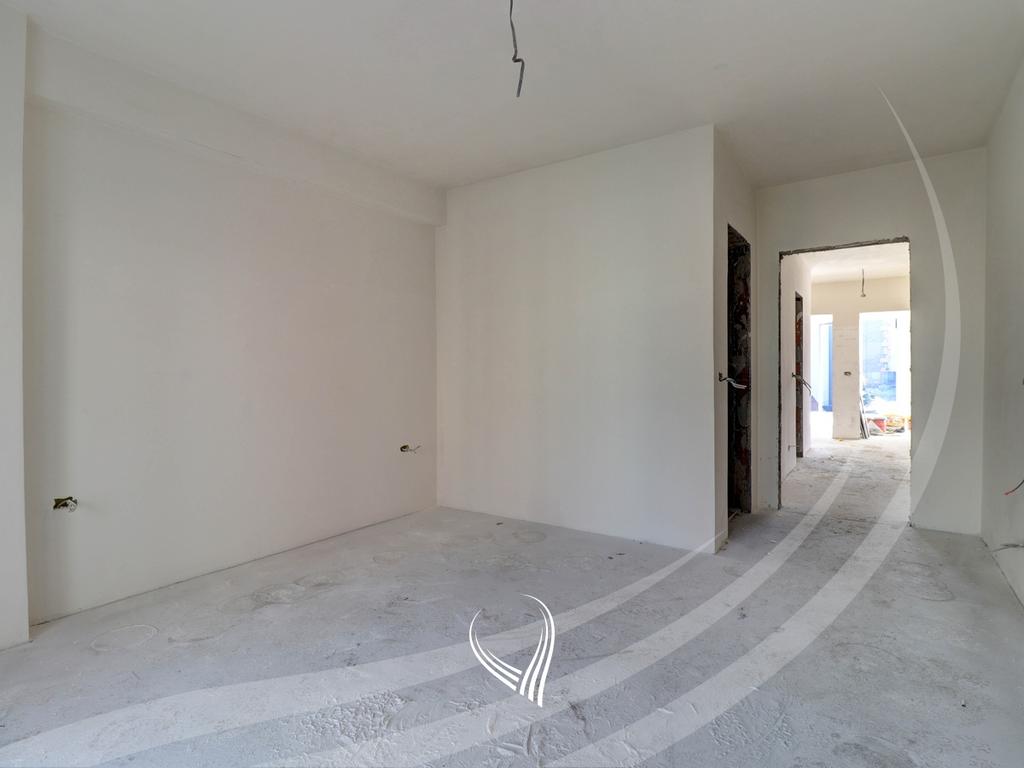 Apartamento con 3 habitaciones en venta en el barrio Mati 1 – Rruga a (8)