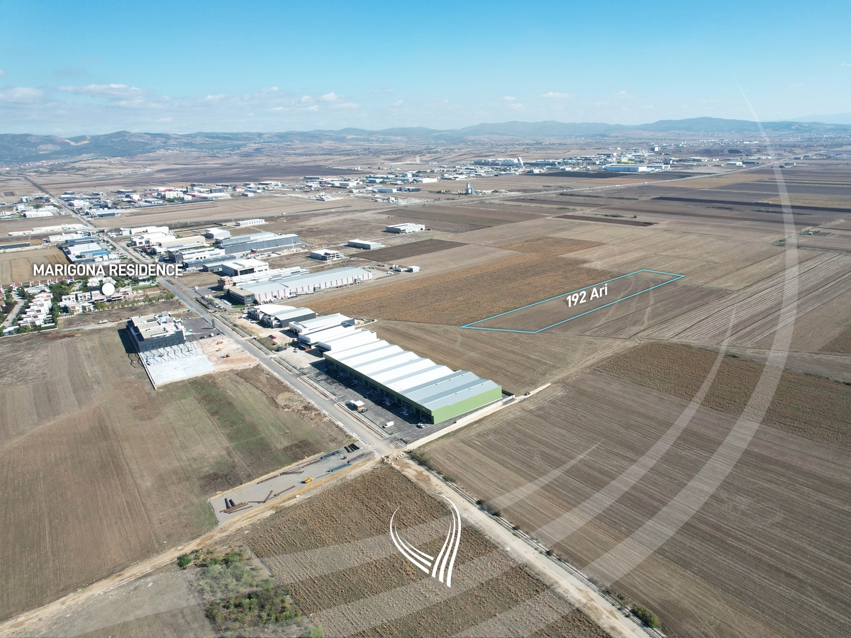 Terre de 192 ari à vendre à suhadoll – Près de marigona residence