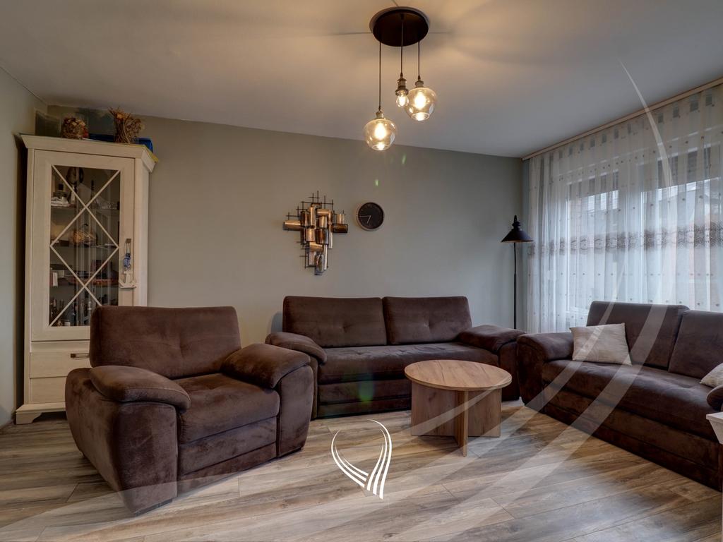 Apartamento con 2 habitaciones en alquiler en el barrio Pejton (3)