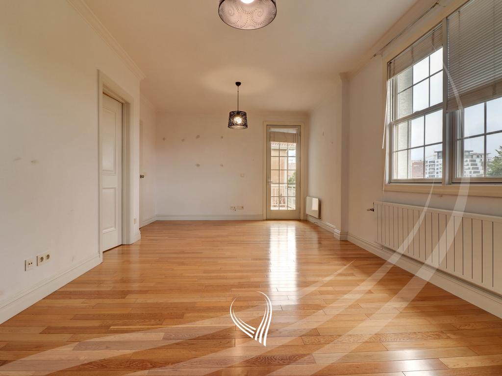 Casa de 330 metros quadrados para alugar no village internacional (7)