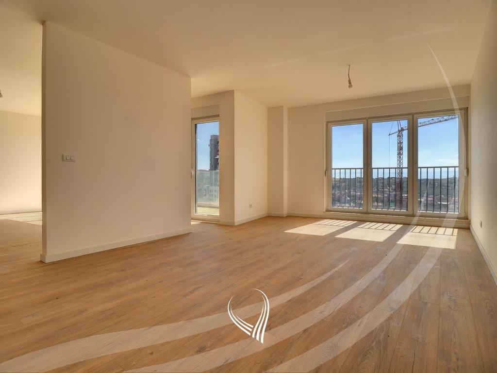 Dúplex de 181.5 metros cuadrados en venta en el barrio Mati 1 – Kodrina (4)