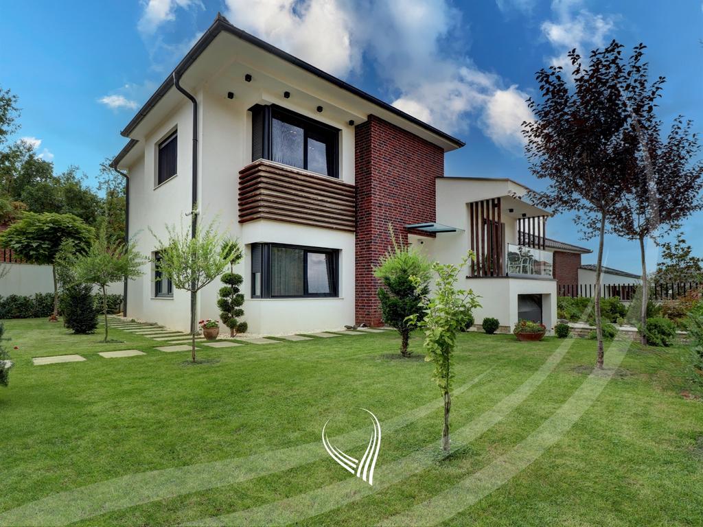 Casa con 4 dormitorios en alquiler en el barrio sofalia hills