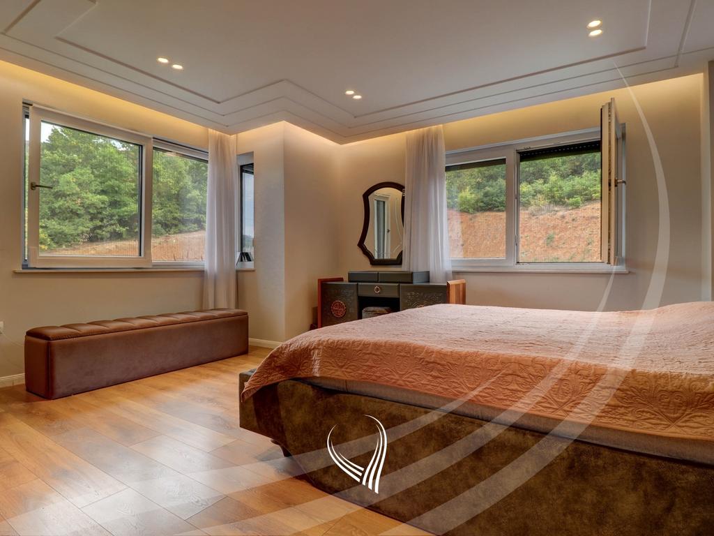 Casa con 4 dormitorios en alquiler en el barrio sofalia hills