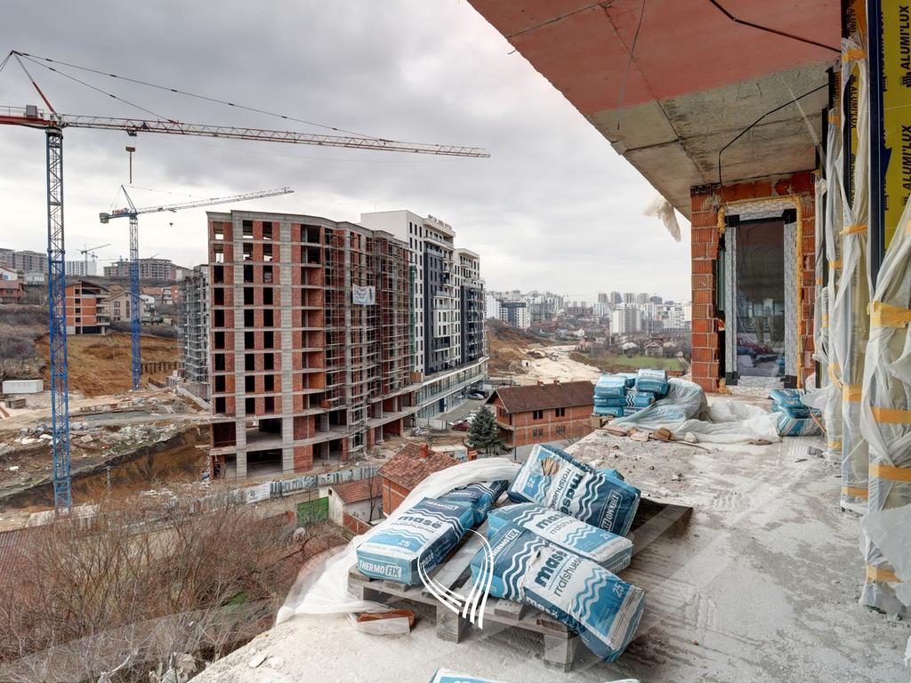 Banesë me 3 dhoma gjumi në shitje në lagjen Mati 1 - rruga a (8)