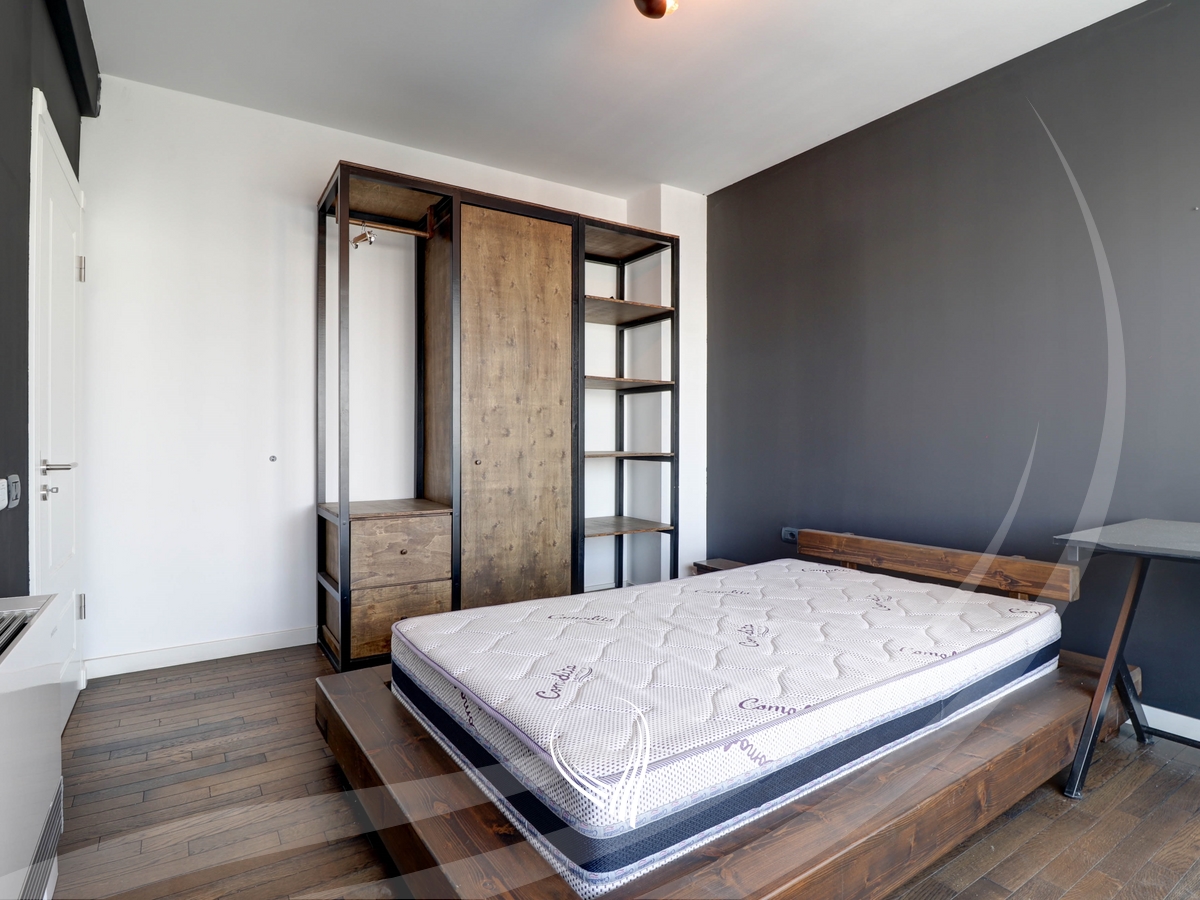 Casa con 4 camere da letto in affitto nel quartiere swiss village (8)