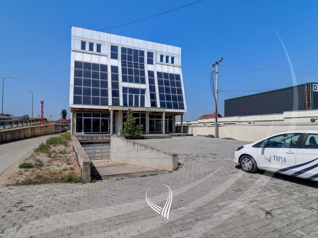 Imóvel de 2.200 metros quadrados para alugar em bresje – Fushë Kosovë