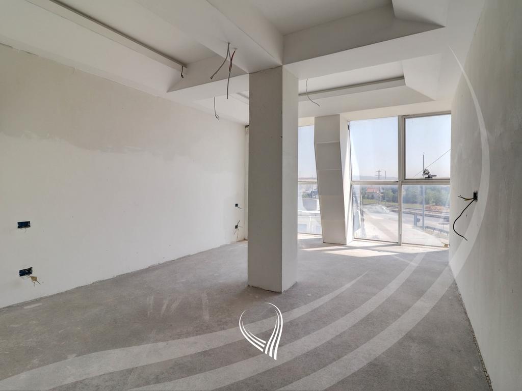 Imóvel de 2.200 metros quadrados para alugar em bresje – Fushë Kosovë