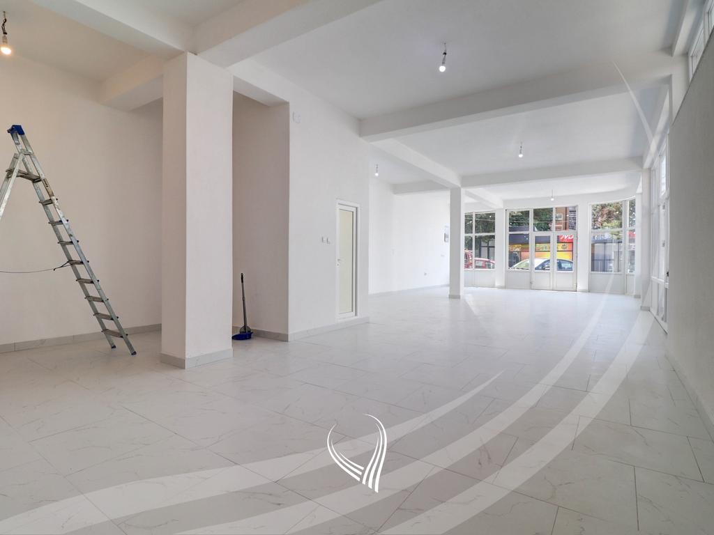 Locale di 120 metri quadrati in affitto nel quartiere muhaxherëve