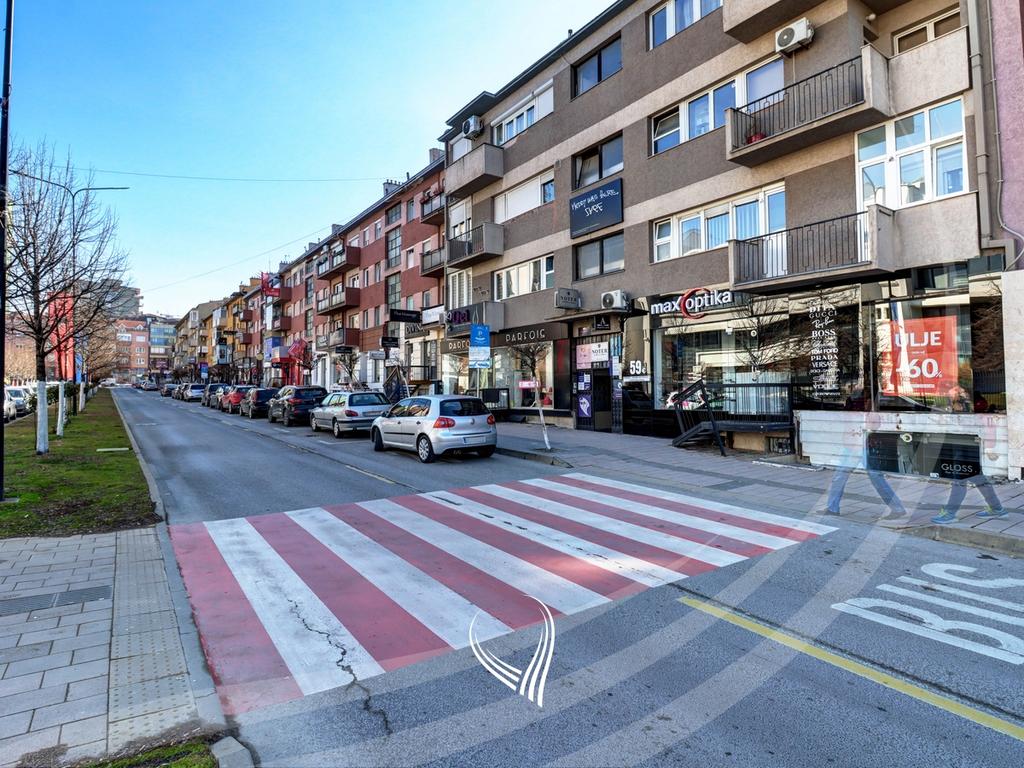 Locale di 25 metri quadrati in affitto nel centro (7)