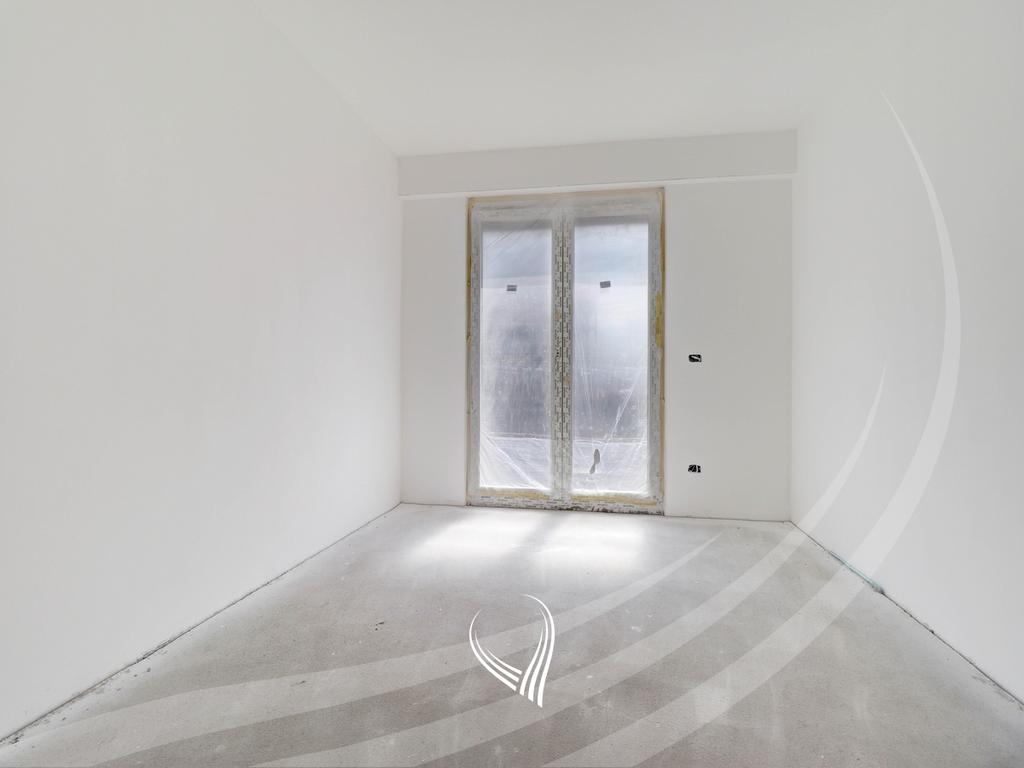 Attico di 265,97 metri quadrati in vendita nel quartiere Aktash - mileniumi residence (4)
